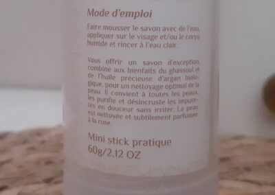 Pierre d'alun naturel en stick de 60gr déodorant