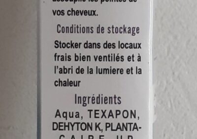 Flacon de shampoing magique a l'huile de nigelle 200ml da la marque redouane composé de 100% d'ingrédients naturel